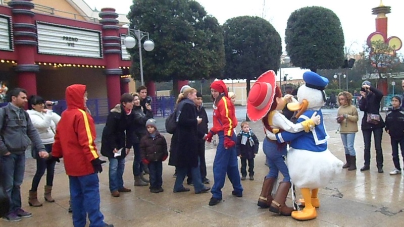 Photos avec les Personnages Disney - Page 25 Sam_2916