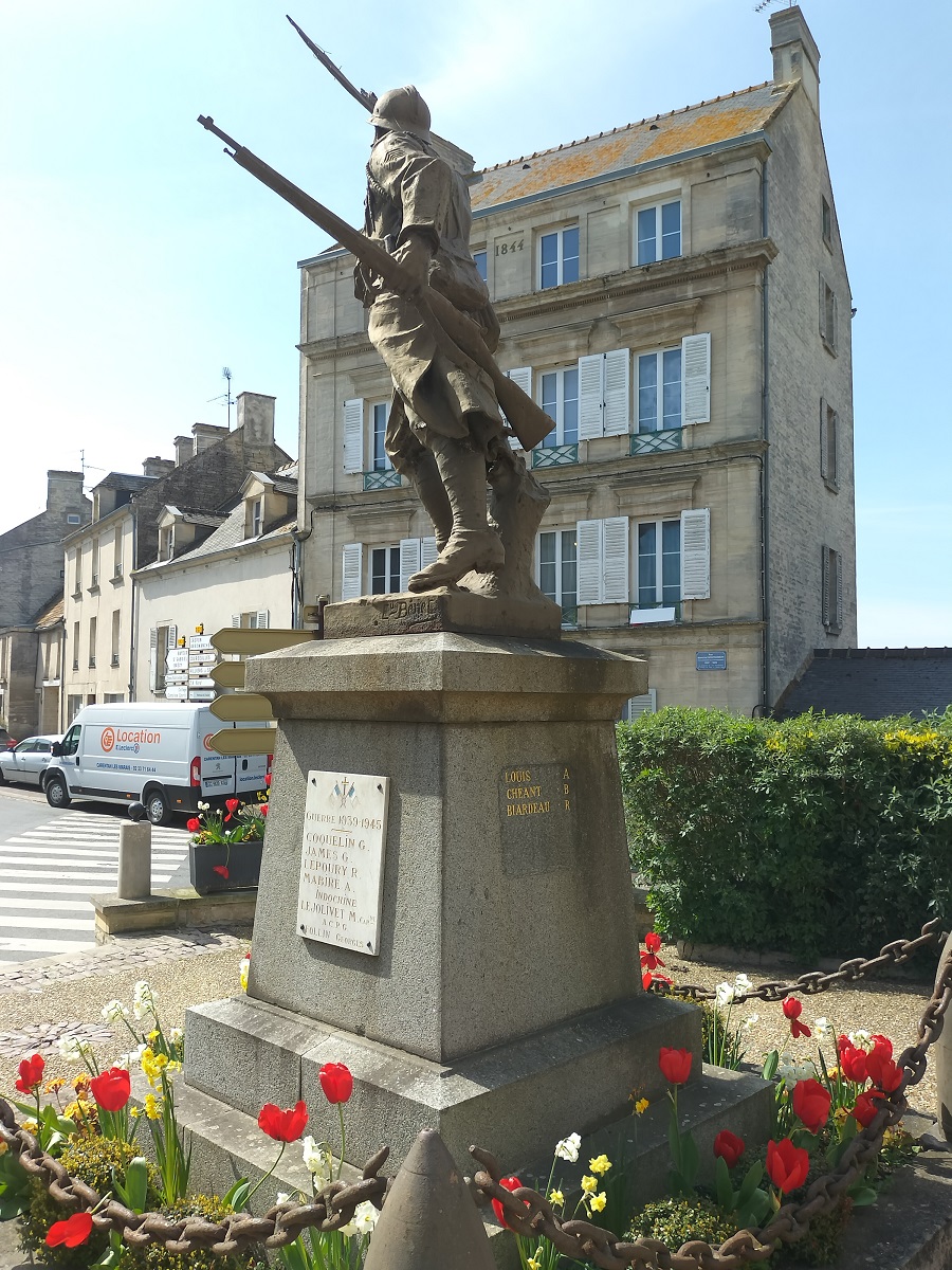 [ Histoires et histoire ] Monuments aux morts originaux Français Tome 2 - Page 29 Img20730