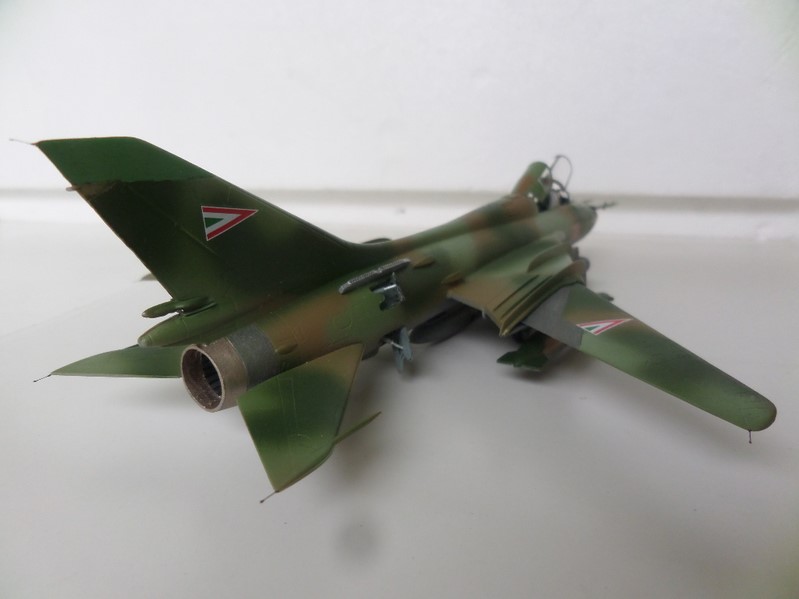 [Italeri/Bilek] Sukhoi SU22 UM 3K Su22_027