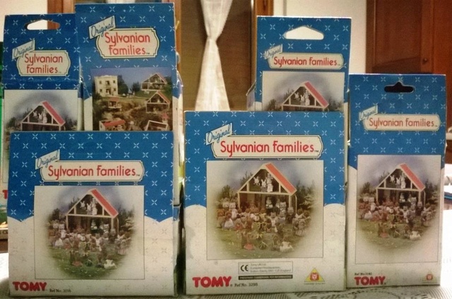 SYLVANIAN FAMILIES TOMY set di mobili Sylv_l10