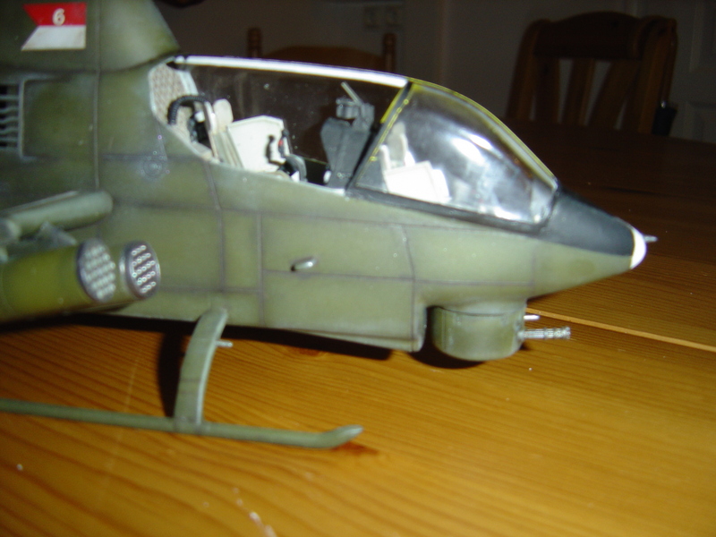 AH-1G COBRA 1/32 Dsc01217