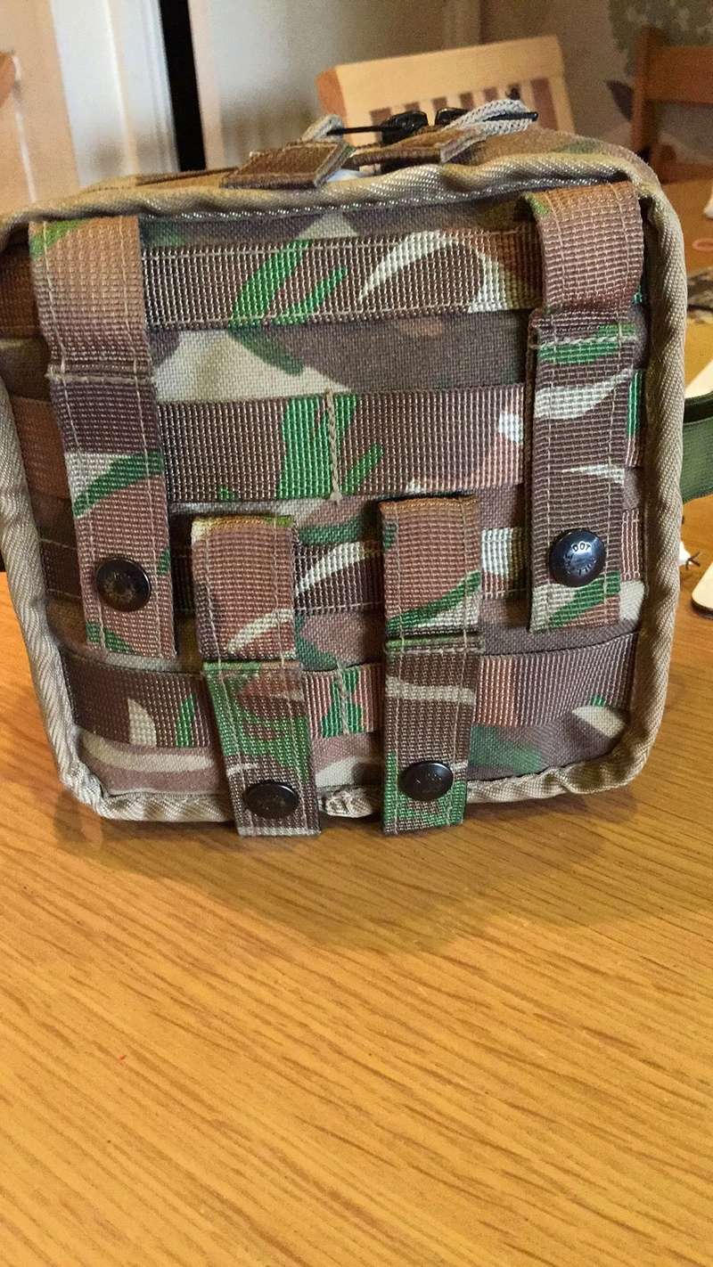 PECOC Hybrid Medical Molle Pouch Img_1310