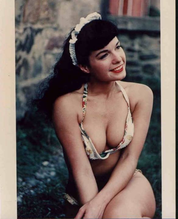 Betty Page 10015210