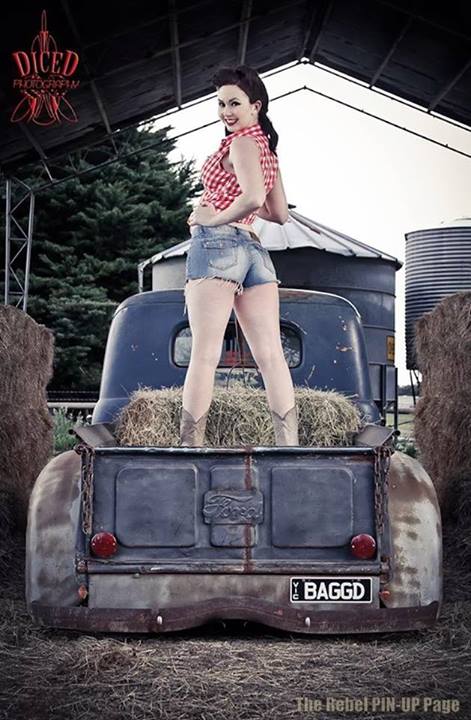 hot rod, custom and classic car babes - Page 4 10098010