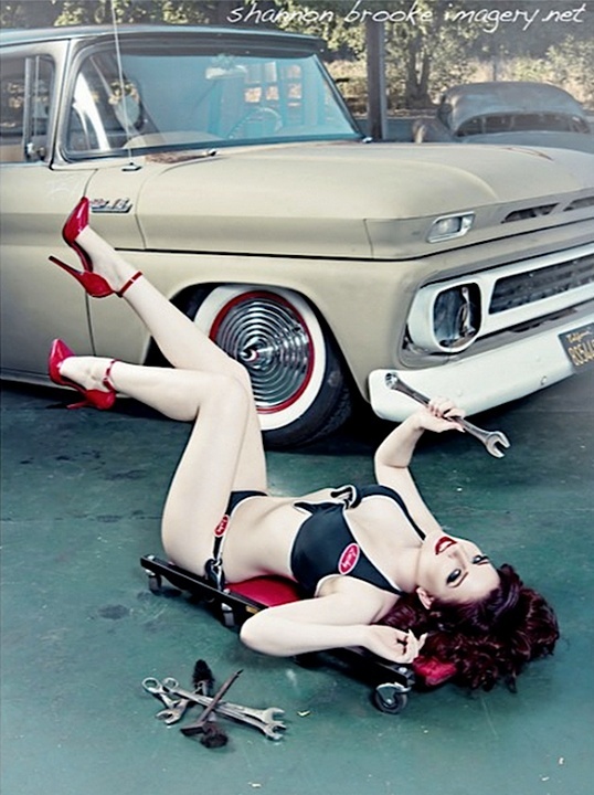 hot rod, custom and classic car babes - Page 4 13495_10