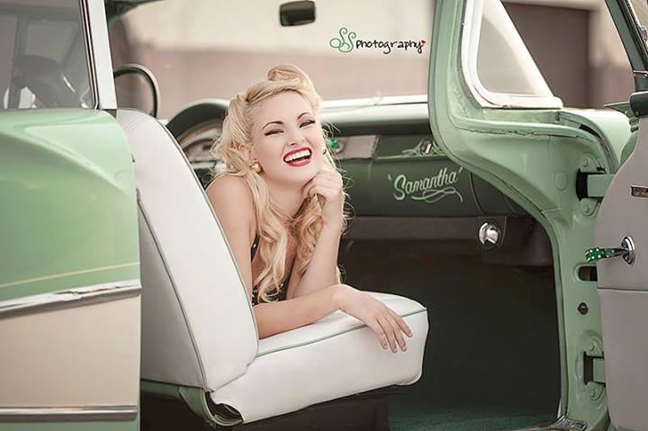 hot rod, custom and classic car babes - Page 3 1558_410