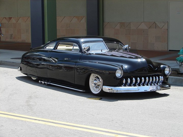 Mercury 1949 - 51  custom & mild custom galerie - Page 5 24914010