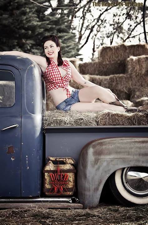 hot rod, custom and classic car babes - Page 4 99886810