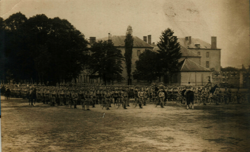 photos prévôts 1915 et école de Moulins Quarti10