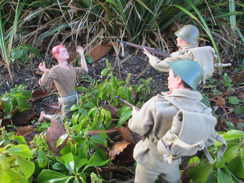 Gi Joe escapes Prison Camp.... Img_1496