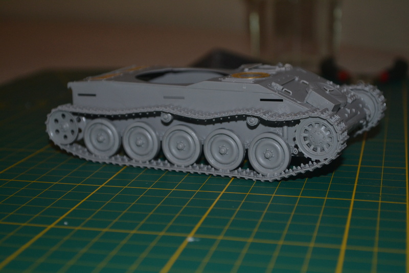 AMX 13/90 TAKOM 1/35 Dsc_0010