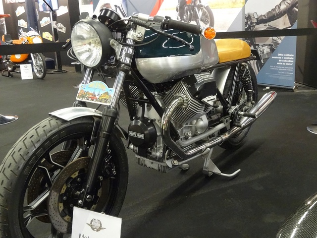 salon moto-légende 2016 - Page 2 Dsc01520