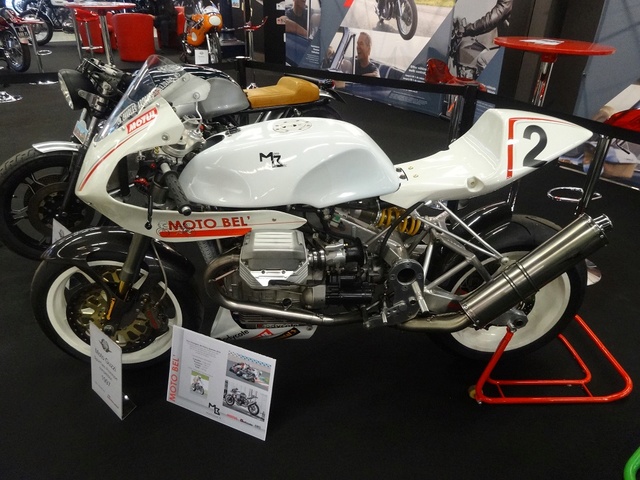 salon moto-légende 2016 - Page 2 Dsc01522