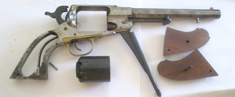 identification revolver 44 remington 1858? Img_7916