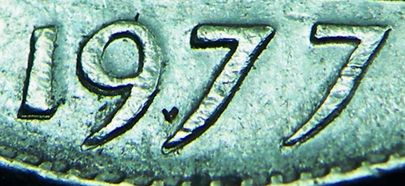 1977 - H7, Coin Détérioré Double date (Deteriorated Die) Dscf7723