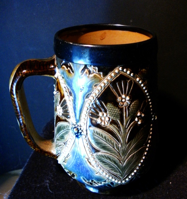 Mug Doulton Lambeth 1878 Doulto11