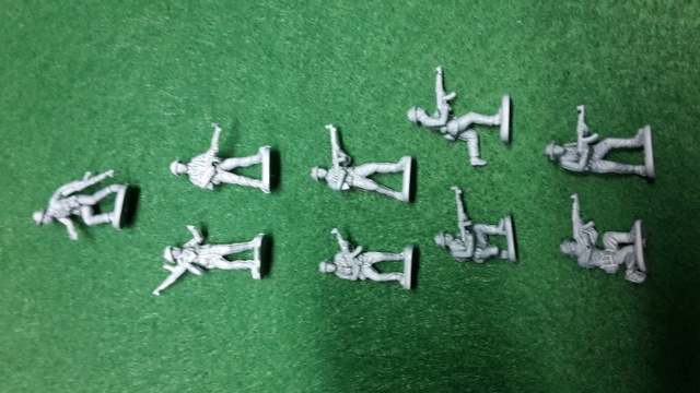 David vs Goliath- Vietnam 1960----HUEY UH-1 iroquois (en métal) + canon 40 mm Bofors et camion Praga RV (Wrzesien) 1/72---FINI - Page 2 Fig_10