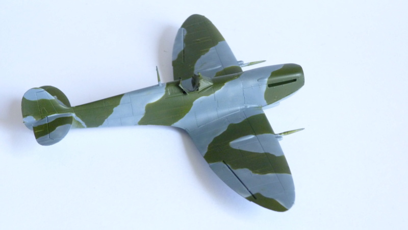 Spitfire Mk.IXc - Page 2 P1090926