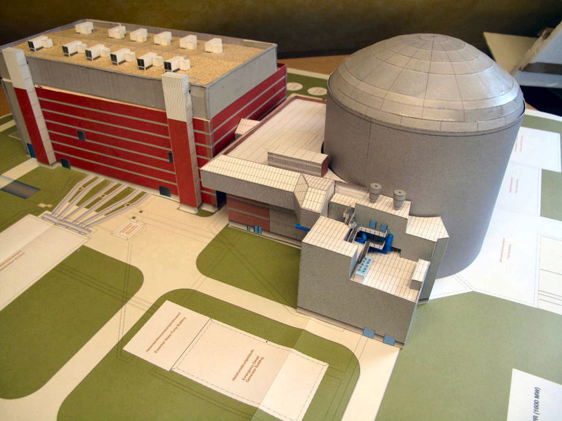Fertig - Kernkraftwerk EPR ( 1600 MW ) 1:350 gebaut von Bertholdneuss - Seite 3 Img_9116