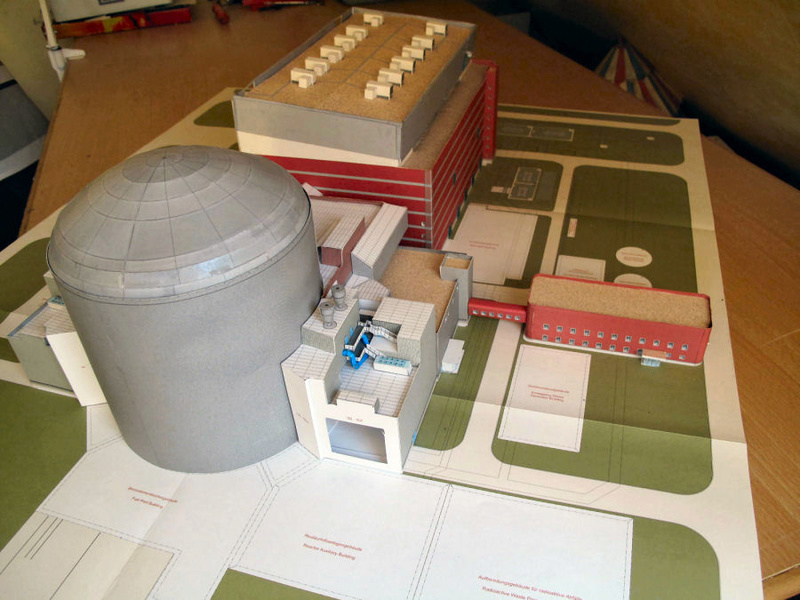 Fertig - Kernkraftwerk EPR ( 1600 MW ) 1:350 gebaut von Bertholdneuss - Seite 4 Img_9154