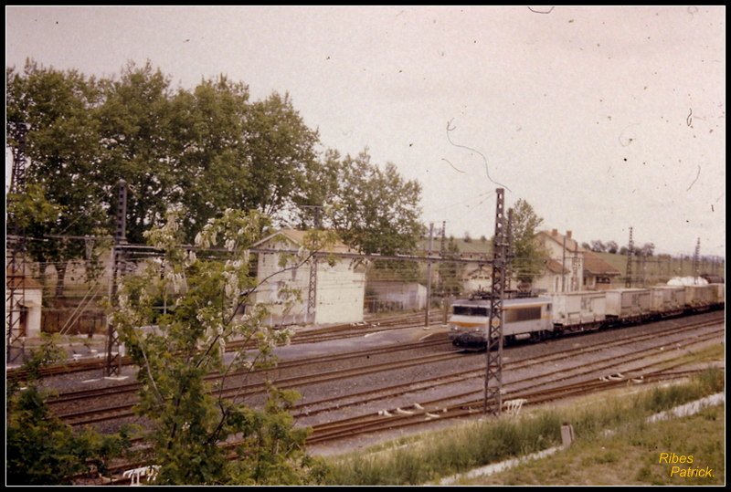 Entre Toulouse et Narbonne....entre 98 et 2000. - Page 4 1-pict10