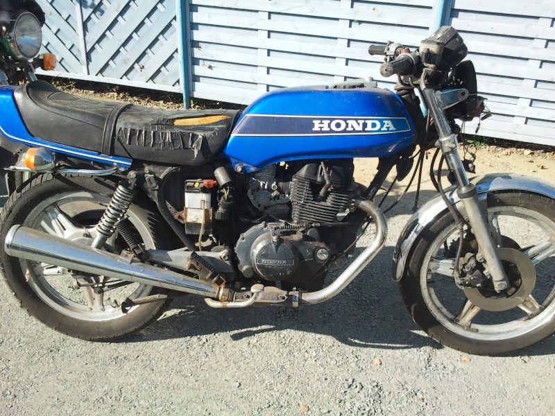 400 CBN Honda cafe racer  Tel_lu10