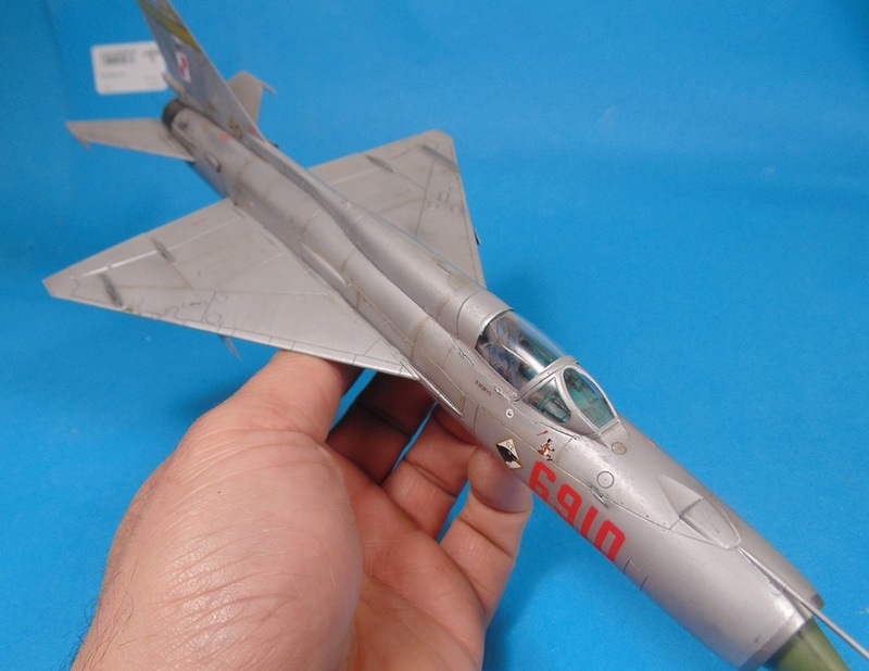 MIg 21 family 1/48 - Page 3 Dsc03740