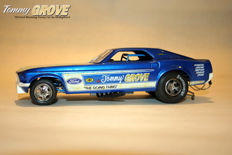 Tommy Grove Mustang Funny Car (Polar Lights) [Terminé] - Page 2 110
