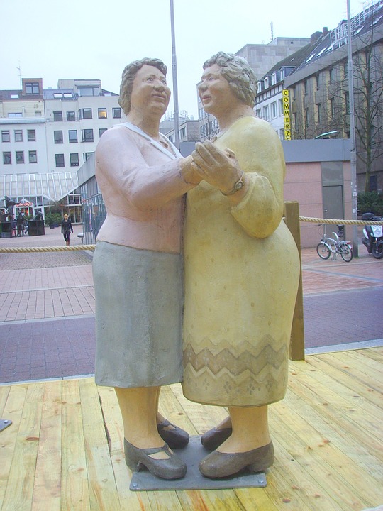 Des statues amusantes ! - Page 8 Sta_wn10