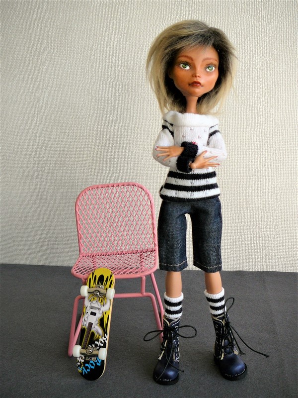 Monster High customisées : "City Girls" 12_cle10