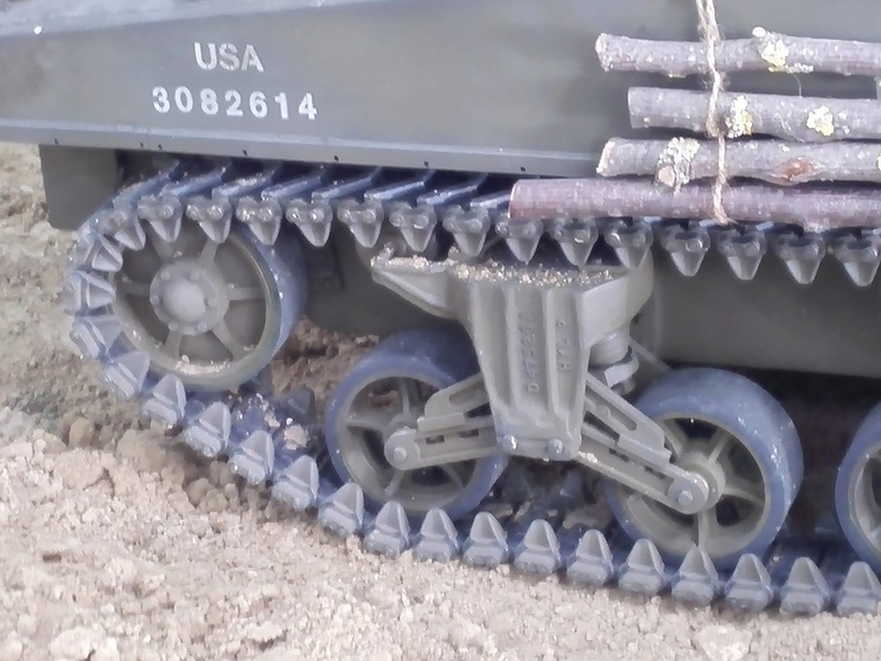 Sherman M4A3 (75) scala 1/6  - Pagina 2 Modelt18