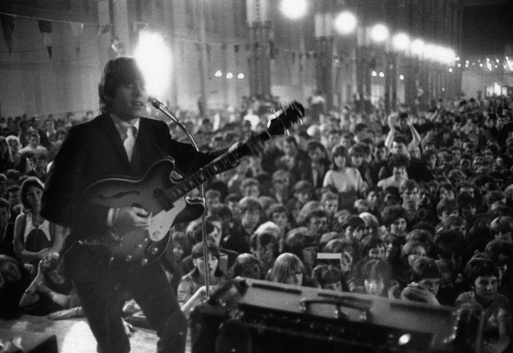 26.06.1964 ‘All Night Rave’   à l'Alexandra Palace de Londres. 26_06_33