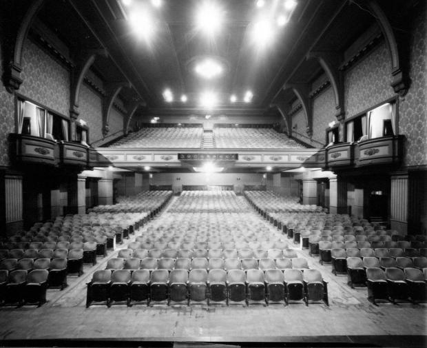 24.08.1964 au Gaumont Théâtre de Weymouth. 30_04_28