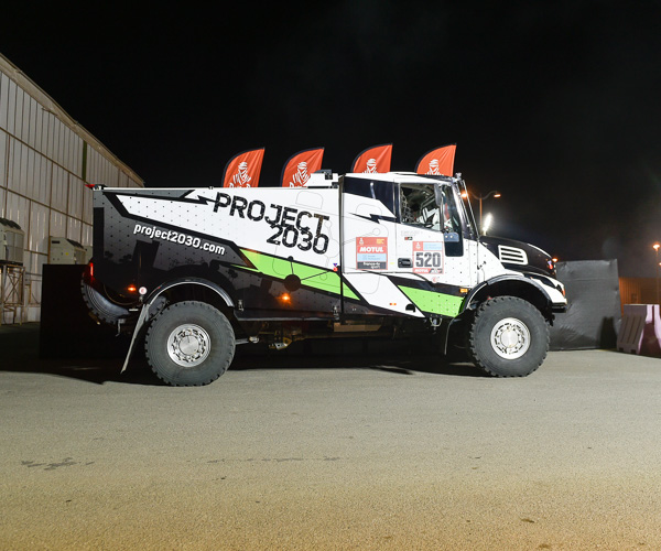 DAKAR 2022 N°520 - IVECO "Big Shock Racing" K.Koolen 520-du10