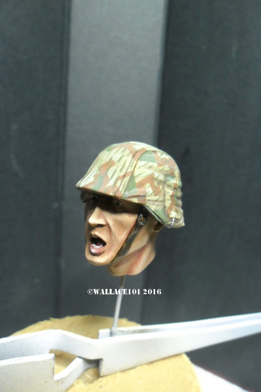 Panzergrenadier MG42 gunner, 125pzgr. 21Pz. DIV. Normandie 44 (Verlinden 200mm) FIN - Page 3 Visage15