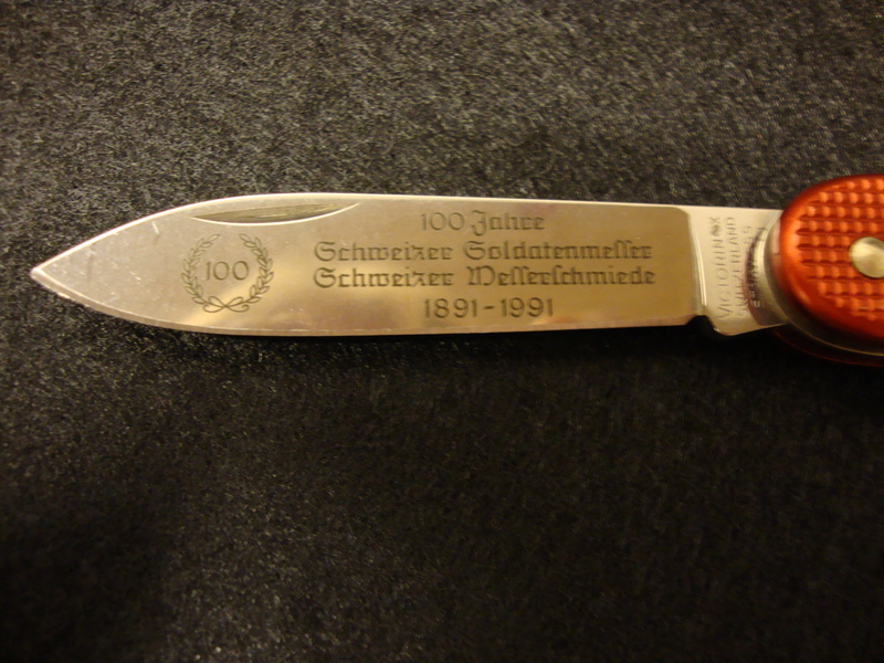 Das Soldatenmesser zum Jubiläum 100 Jahre Schweizer Soldatenmesser und Verband Schweizer Messerschmiedemeister Dsc06010