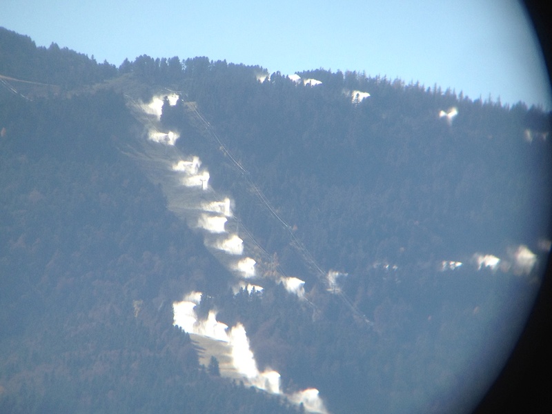 Test des enneigeurs avant la saison à Ax 3 Domaines Image_13