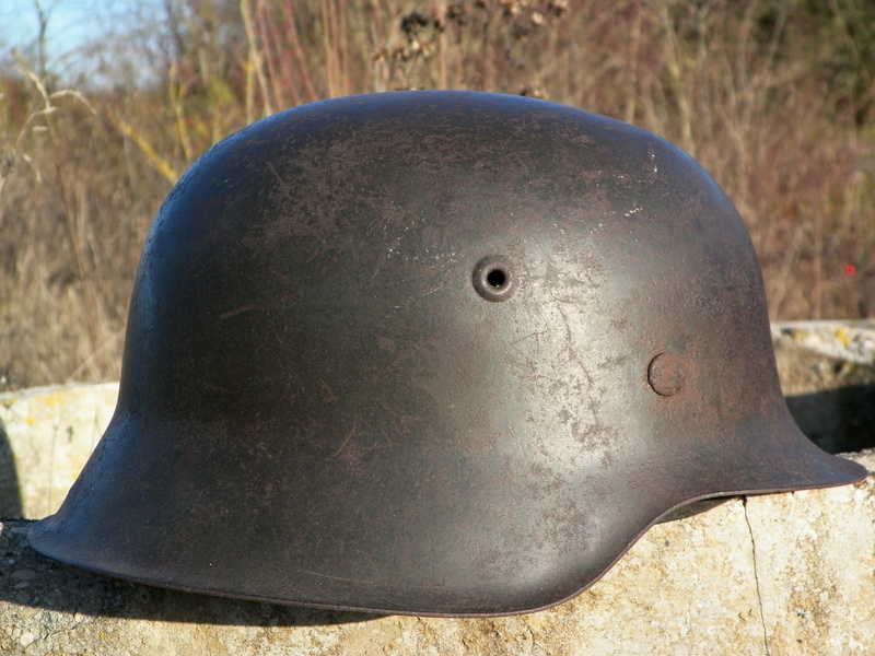 pour authentification casque complet wehrmacht  M42 1 insigne merci 410