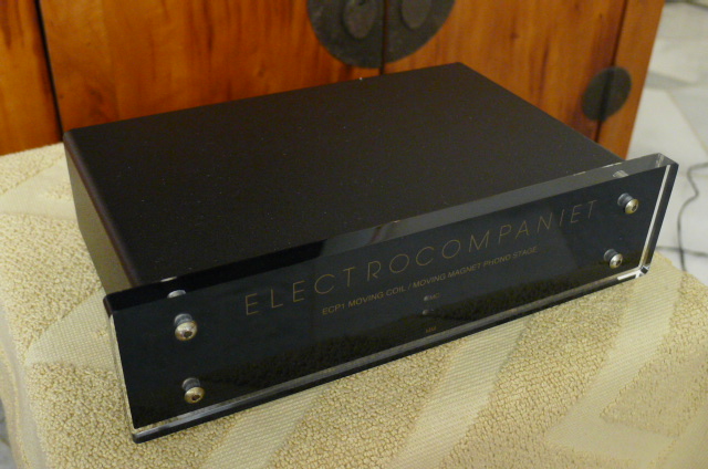 Electrocompaniet ECP1 MM/MC Phono Stage (Used) SOLD P1130026