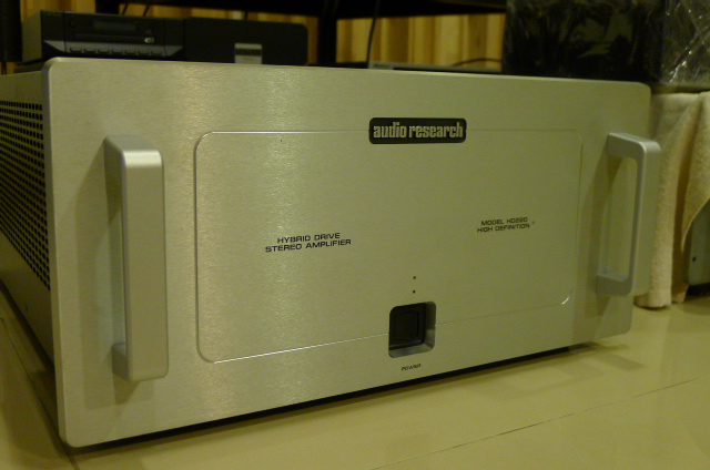 Audio Research HD220 Hybrid Stereo Power Amplifier (Used) SOLD P1130119