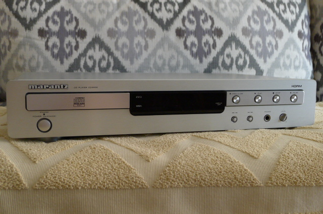 Marantz CD-6002 CD Player (Used) SOLD P1130441