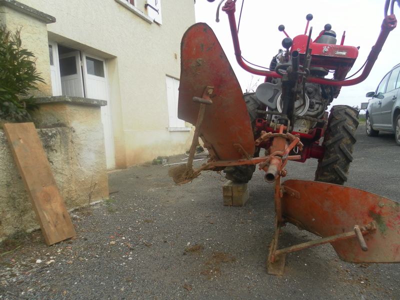 Aebi - Labour avec un AEBI AM 90 Sam_5913