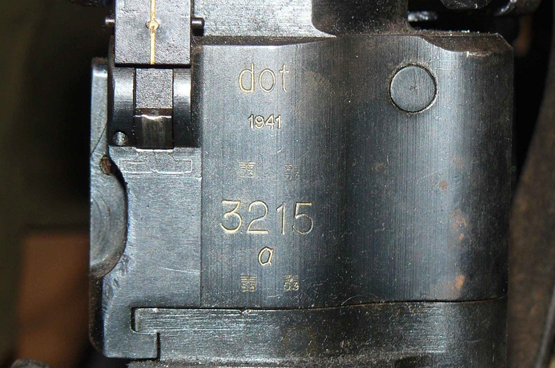 MG34 sur trepied anti-aérien  Dot_4110