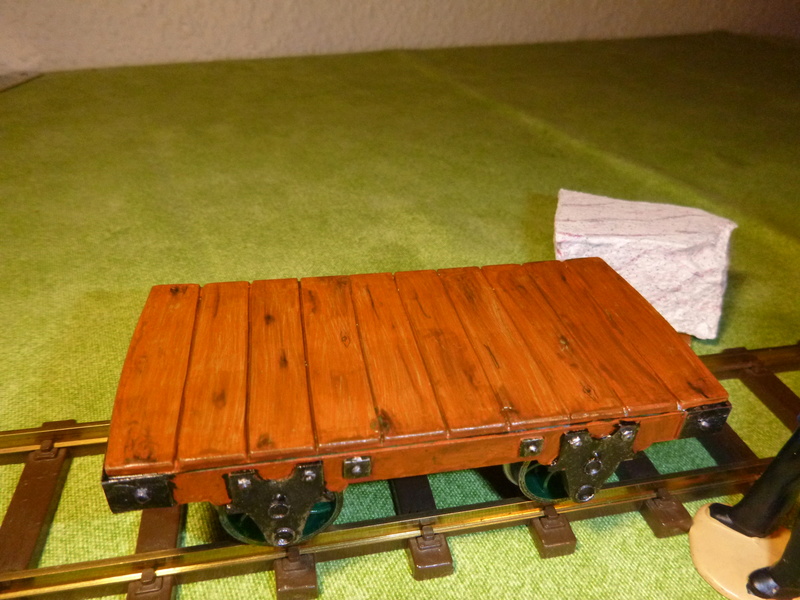 Binnie Engineering (GB) , 32mm Wagons, Loren ca. 1:19 P1030111