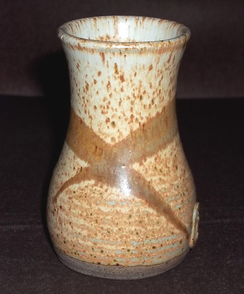 Sutton Pottery - Malcolm Flatman 100_3310