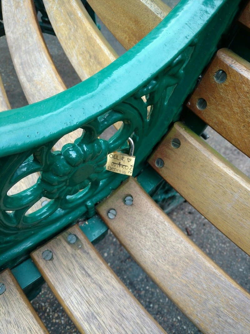 [Nouveau] Les cadenas d'amour à Disneyland Paris (dès le 14 février 2017) C3qiih10