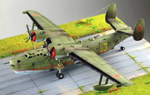 トランペッター 1/72 Be-6 Madge Amazon | トランペッター 1/72 ソビエト空軍 Be-6 マッジ