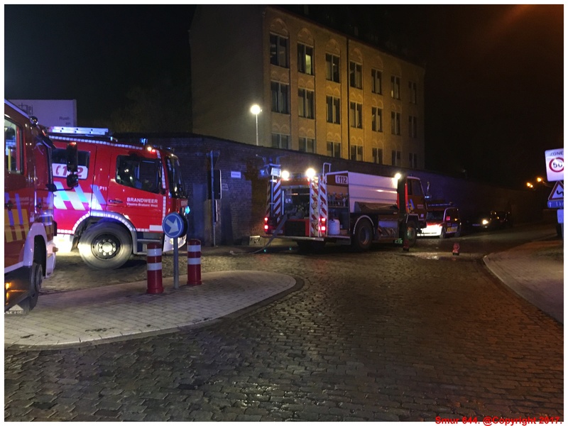 18h40- 17-01-2017-  Plan PIM sur Pepignen ( faubourg région Bruxelles ) pour incendie Maison de repos + Premières photos Img_1340