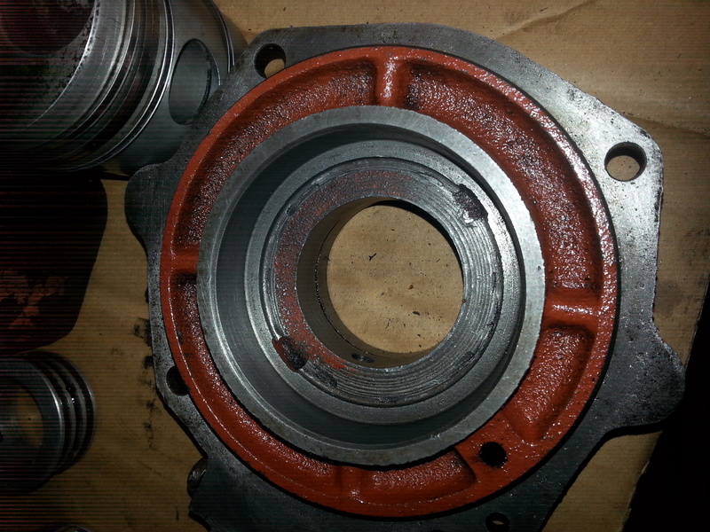 Adjustment conical crankshaft bearings Kubota  Sprt8711