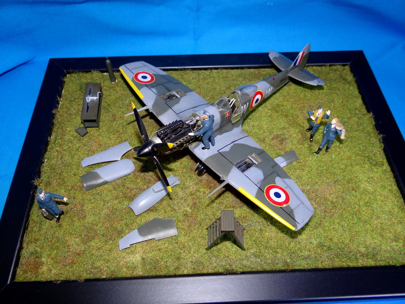 Spitfire MkXVI REVELL (ICM) 1/48 - Page 5 Modele10